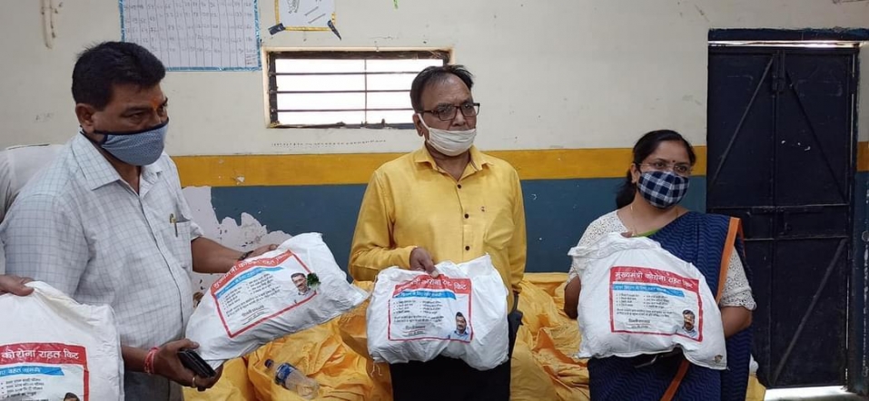 स्कूलों में सड़ रहा हैं अनाज,दिल्ली सरकार ने बांटा नही : अनिल वाजपेयी 